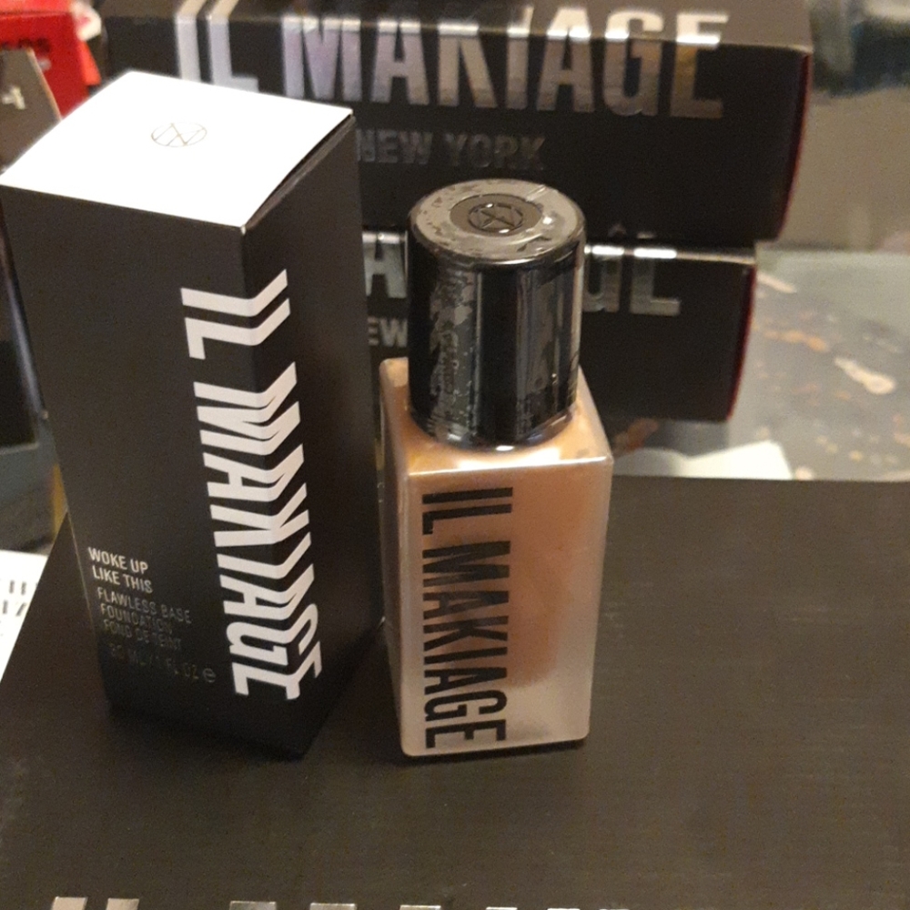 IL Makiage foundation- Woke up like this shade 145